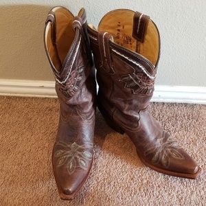 Tony Lama made in Mexico leather cowboy boots